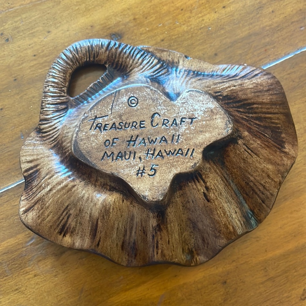 Treasure craft Hawaiian small dish